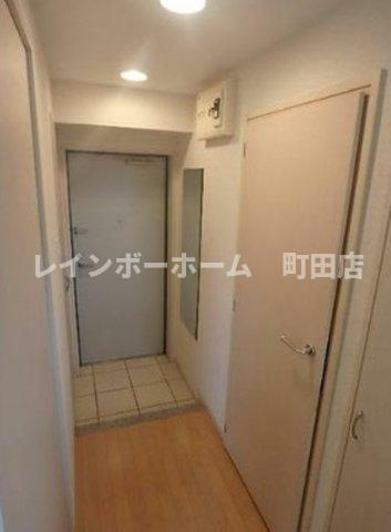Ｐｒｉｍａｌ　Ｍａｃｈｉｄａ※初期費用分割あと払いサービス利用可能物件の玄関