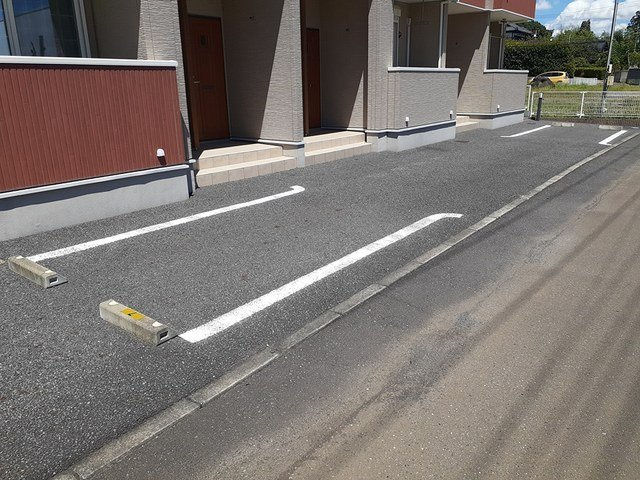 アリエーテの駐車場|駐車場です