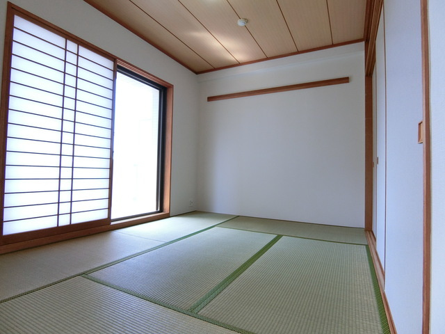 ステイツ武蔵野・東大和グランパサージュの和室