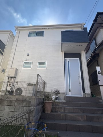 西恋ケ窪戸建の外観|きれいな外観です