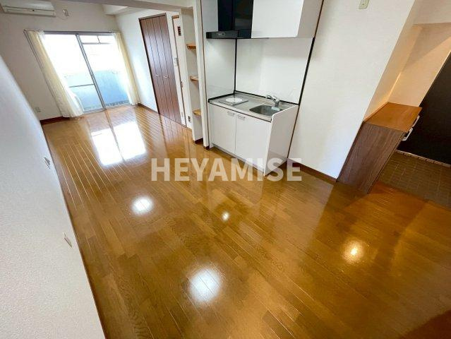 エル・ファーロ金屋町の居間・リビング|※別号室のお部屋写真です。現況優先とします。
