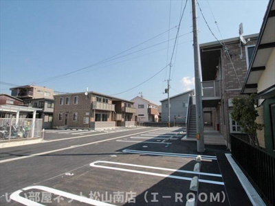 【駐車場】 | トラッドハイム斎院