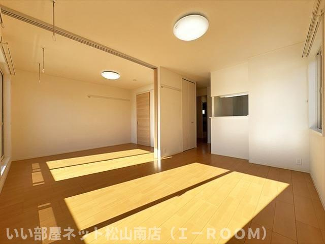 【居間・リビング】 | トラッドハイム斎院