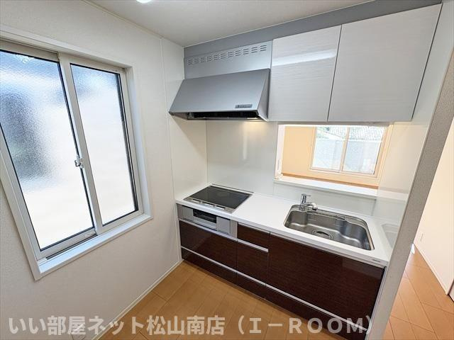 【キッチン】 | トラッドハイム斎院