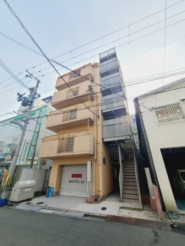 ラムール西宮の外観