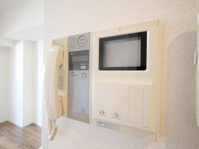 コーポYAHATAナンバ元町のセキュリティ