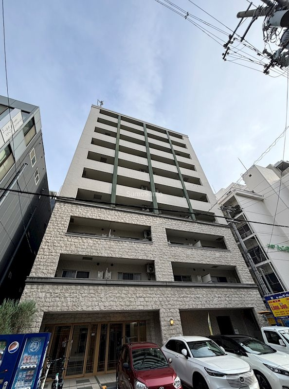 コーポYAHATAナンバ元町の外観