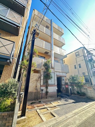 スーペリア本山の外観