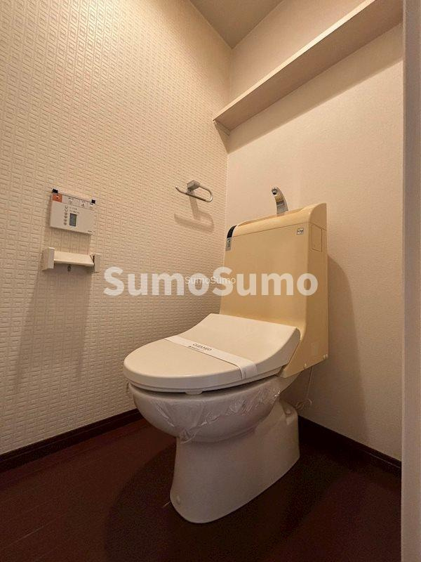 コンフォｰトレジデンス御堂筋本町のトイレ