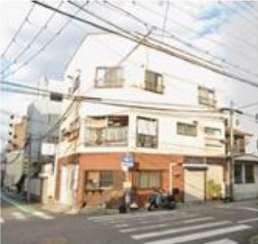 大草ビルの外観