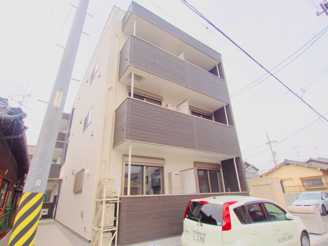 セブンプロート船越南3丁目の外観