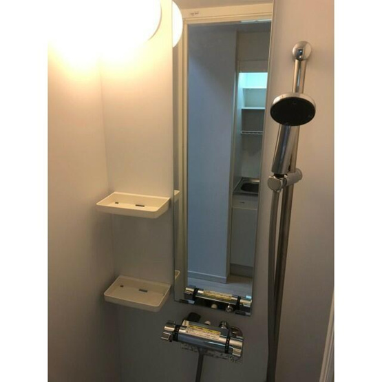 【シャワールーム】