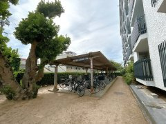 モウリマンションの駐輪場
