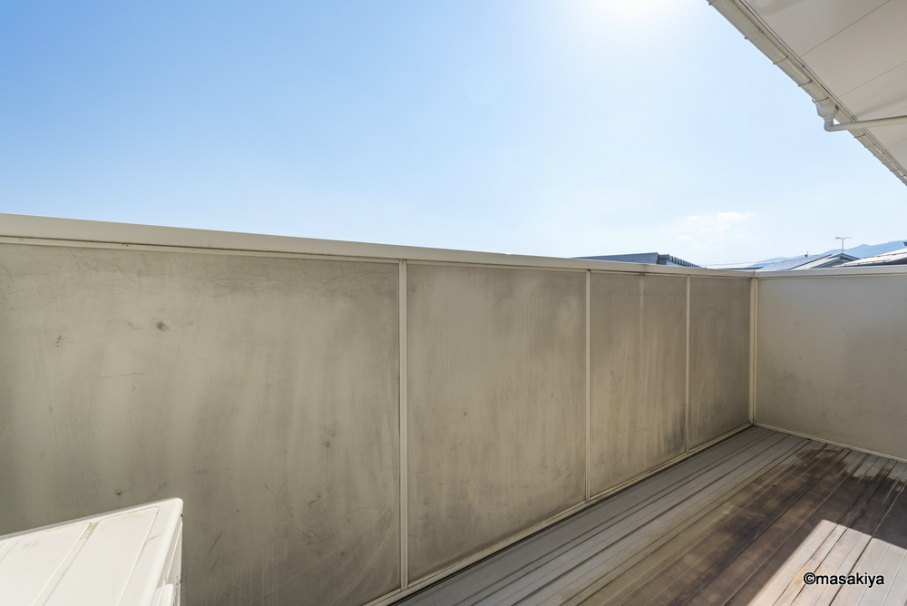 カーサ稲葉のバルコニー|バルコニー
室内の写真は同じ建物内の別のお部屋の物です。