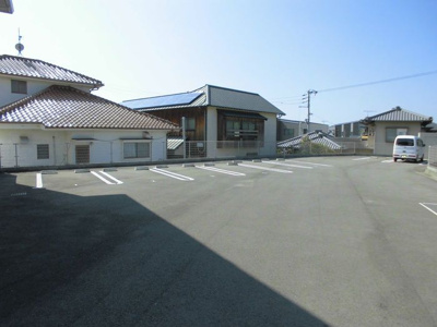 【駐車場】 | ハートパレス三好