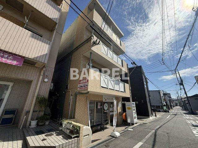 エンゲルベルク小花の外観