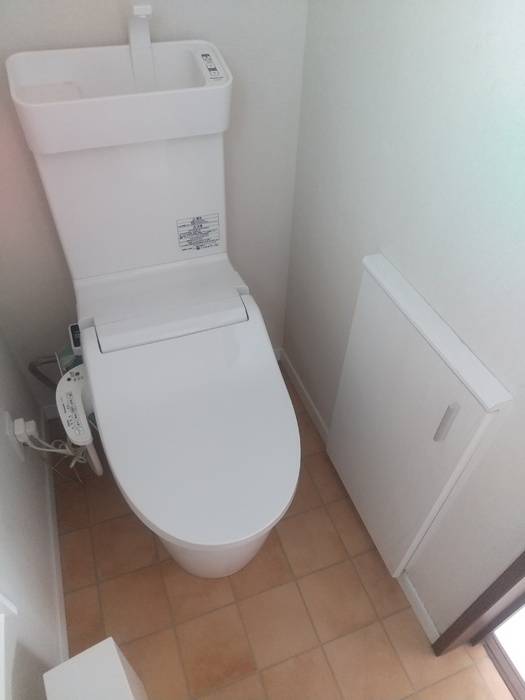 柏森西前貸家のトイレ