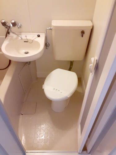 レオパレス南生田のトイレ