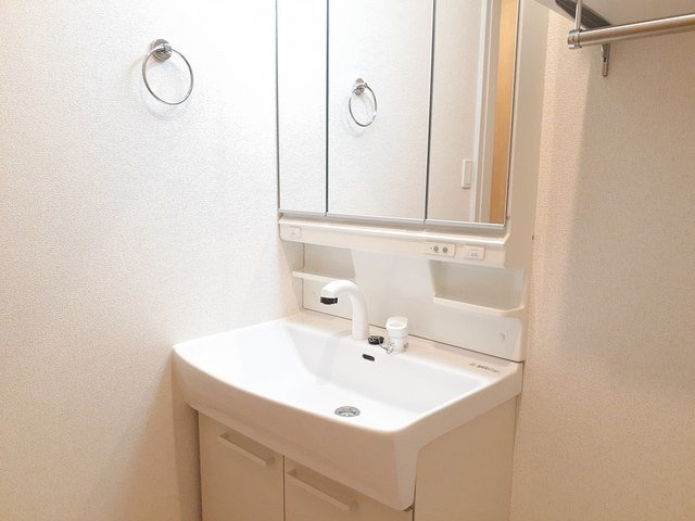 ダッシュ　コートⅡの洗面所|スペースが確保できる洗面所です
