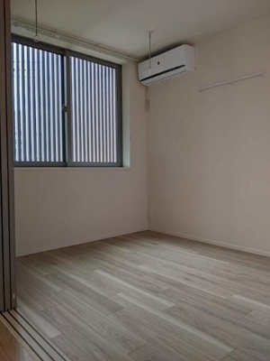【寝室】 | エミシア