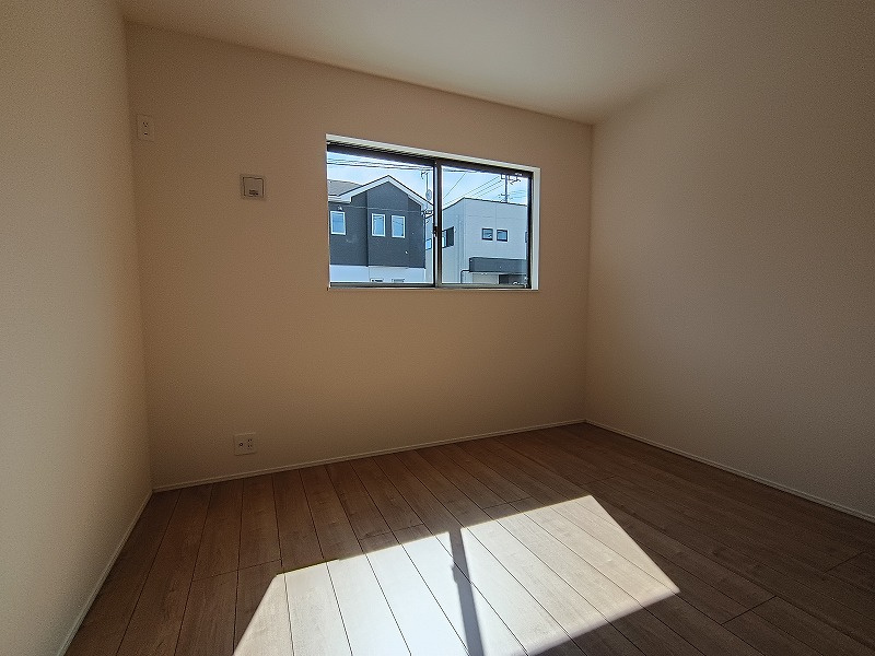 LiGNAGE NEX-G 高崎市下小鳥町1期 4号棟の洋室