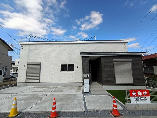 LiGNAGE NEX-G 高崎市下小鳥町1期 4号棟の外観|現地撮影