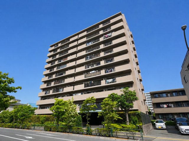 ウインベルガーデン浮間公園の外観