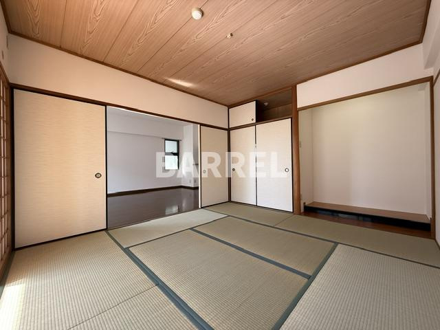 ホワイティ石橋の子供部屋