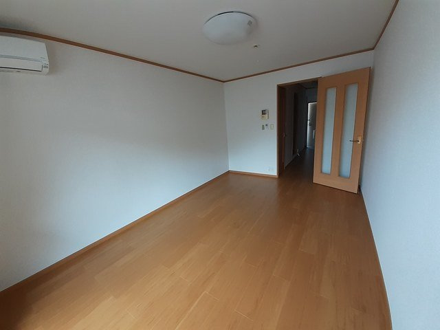 フォレストの居間・リビング