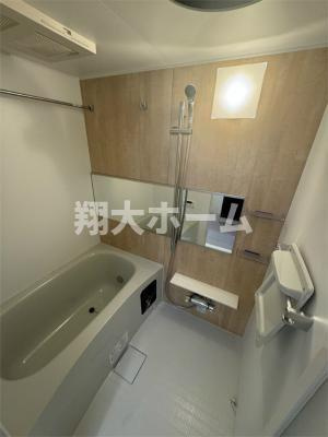 石見ビルの浴室