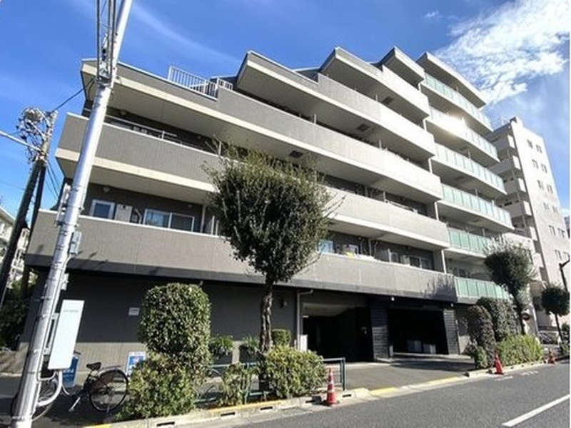 レグノ・スイート三軒茶屋の外観
