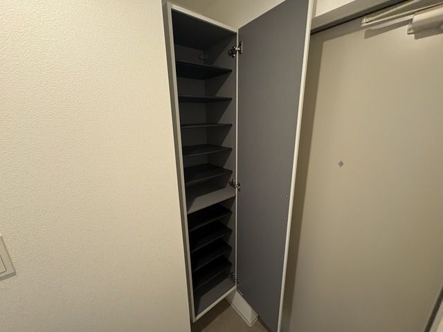 ジーメゾン見沼島町セレーノの収納
