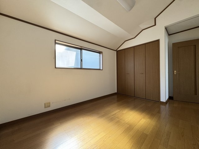 神戸市西区伊川谷町有瀬　戸建ての寝室