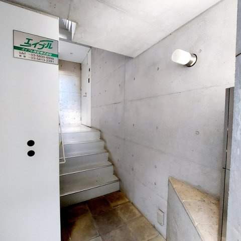 ＦＬＡＴ６ａのロビー