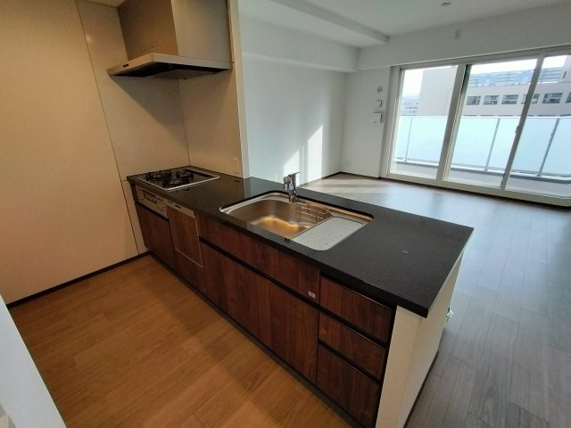 プレミスト青森新町ザ・タワーのキッチン