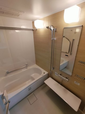 プレミスト青森新町ザ・タワーの浴室