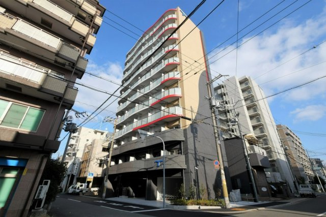 セレニテ九条リアンの外観