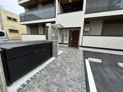 【エントランス】 | パサログランデ綾之町
