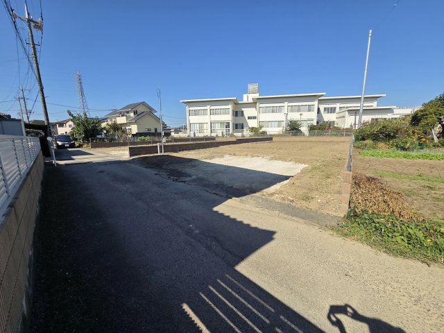 新築　桐生市相生町5丁目　2号棟　Blooming Gardenの前面道路含む現地写真|現地写真　南側前面道路幅員4ｍ