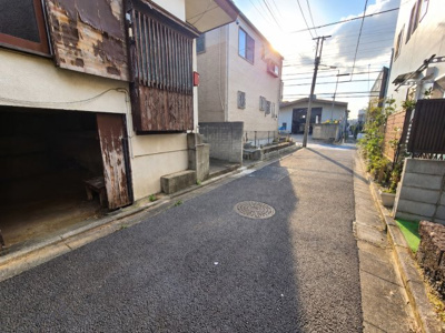 【前面道路含む現地写真】 | 練馬区田柄１丁目　中古戸建　1790万円