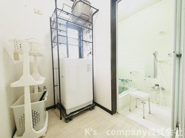 ◎藤沢市辻堂西海岸2丁目　中古戸建の脱衣所|脱衣スペース◇