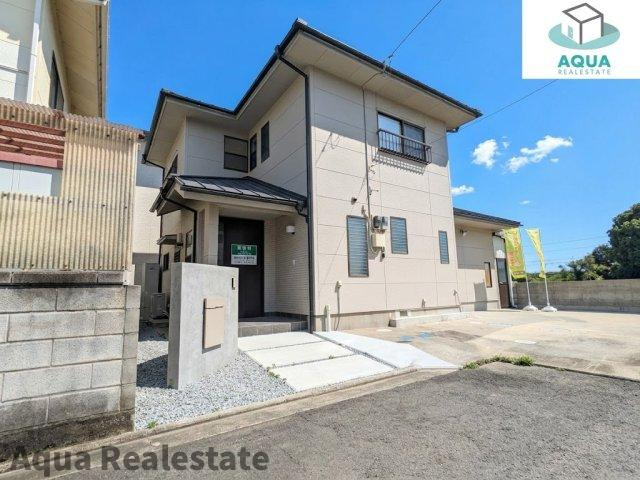 丸亀市飯野町　リノベ物件の外観|きれいな外観です