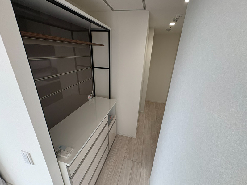 ソルフィエスタ町屋の設備|キッチン食器棚