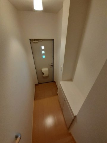 アパートメントこころの玄関|毎日通る玄関はこちらです