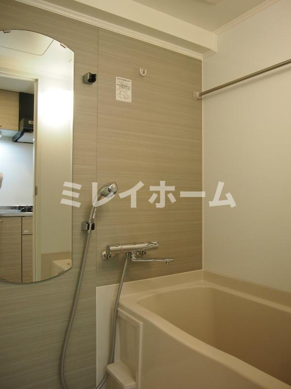 ルーブル羽田萩中の浴室