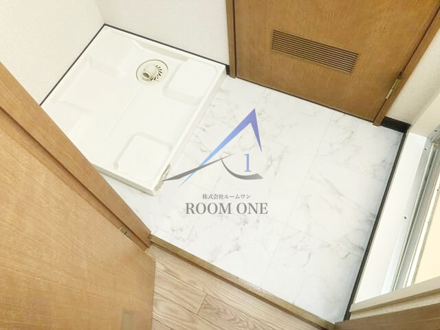 ライト・ハーティッド田園調布の設備|洗濯機置き場です。