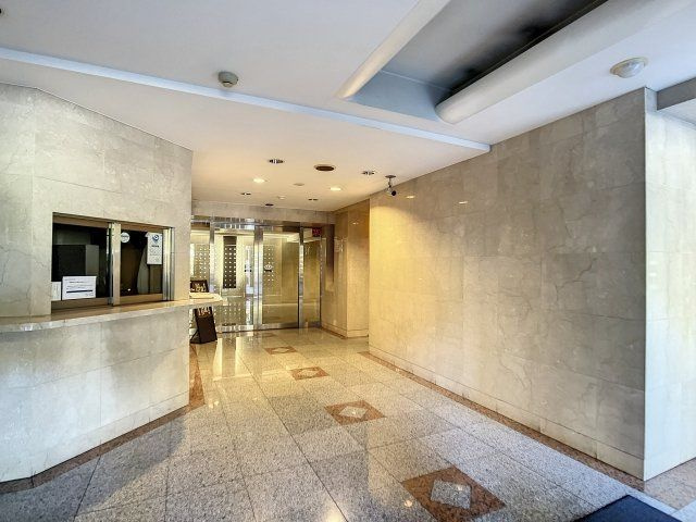 菱和パレス護国寺駅前のロビー