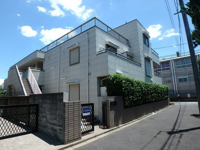 トライアングル21の外観