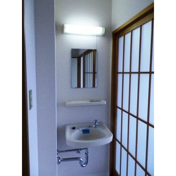 シティハイム　クレヨンの洗面所