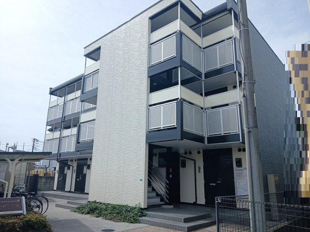 レオパレスバンリュの外観